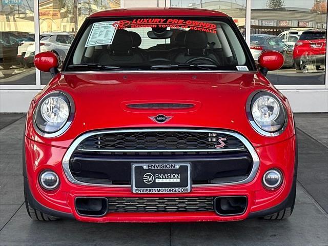 used 2020 MINI Hardtop car, priced at $16,923