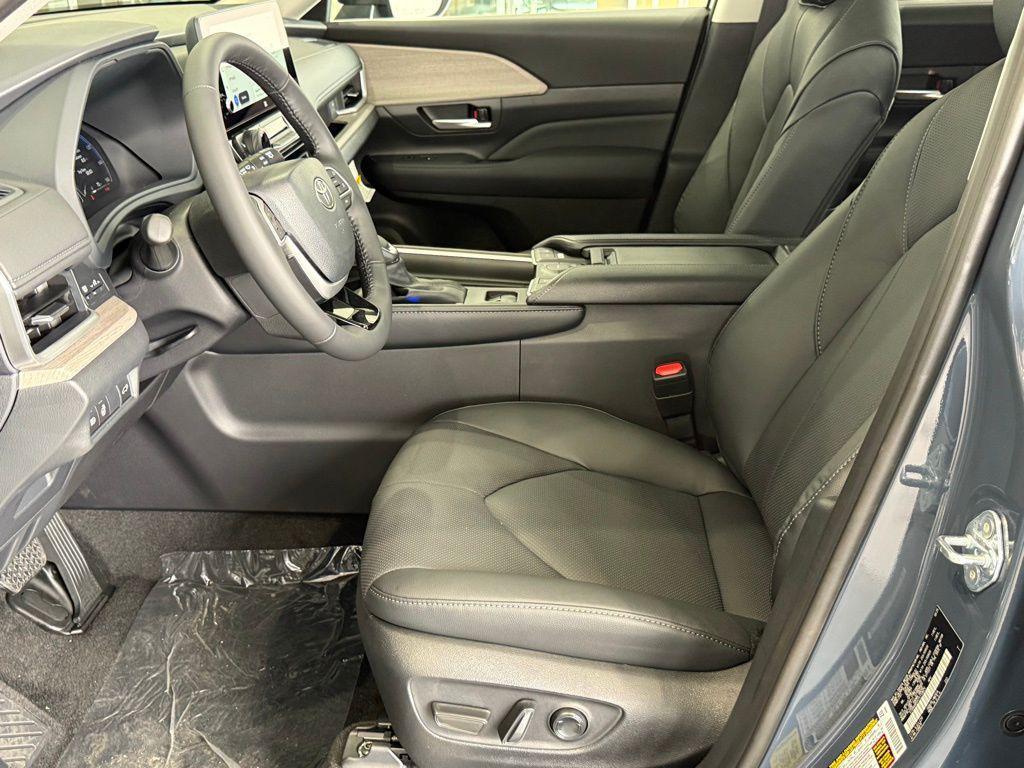new 2026 Toyota Grand Highlander car, priced at $56,513
