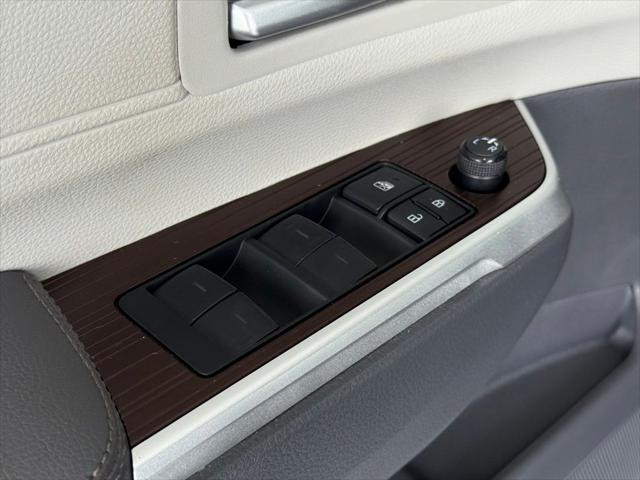 used 2023 Toyota Sienna car, priced at $41,390