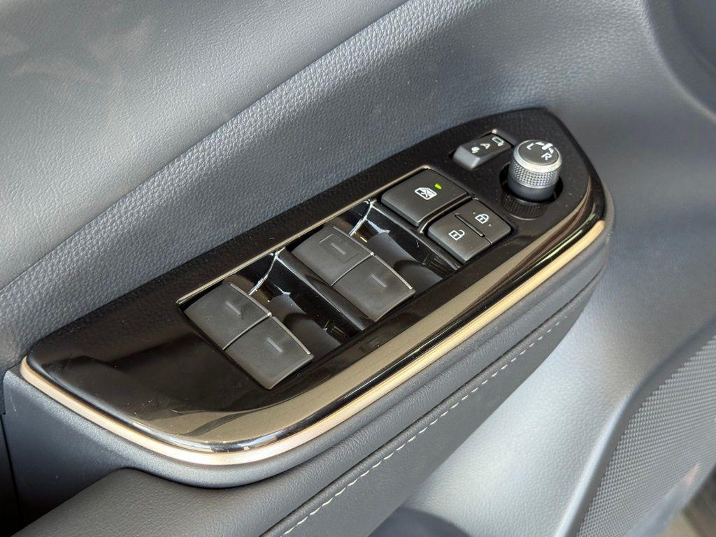 new 2025 Toyota Crown Signia car, priced at $49,406