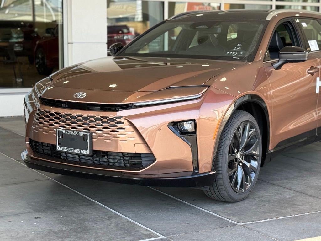 new 2025 Toyota Crown Signia car, priced at $49,406