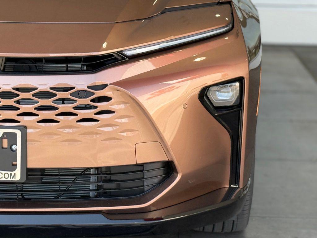 new 2025 Toyota Crown Signia car, priced at $49,406