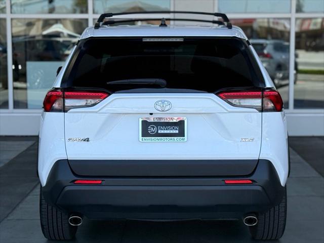 used 2019 Toyota RAV4 car, priced at $26,264