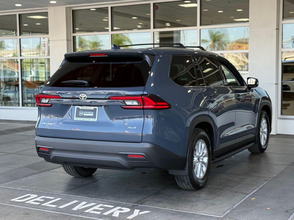 new 2026 Toyota Grand Highlander Hybrid car, priced at $51,432