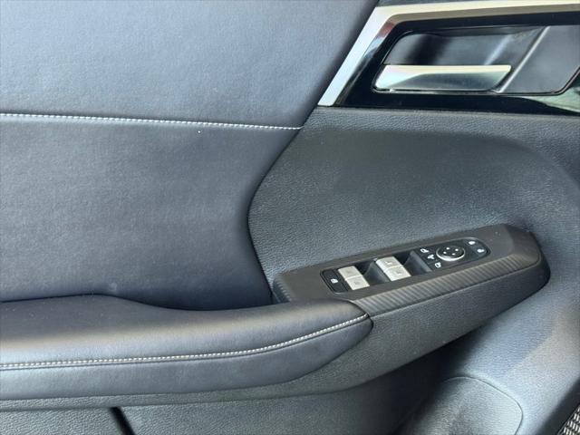 used 2024 Mitsubishi Outlander car, priced at $26,819