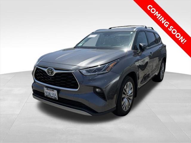 used 2023 Toyota Highlander car, priced at $41,667