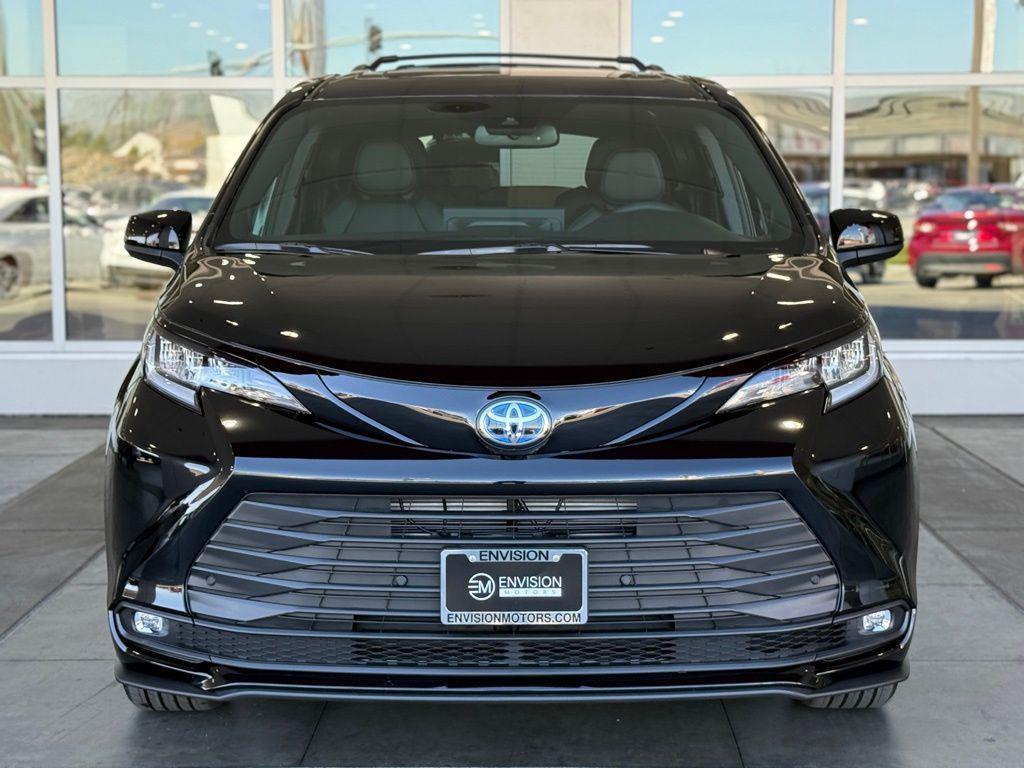 new 2025 Toyota Sienna car, priced at $52,970