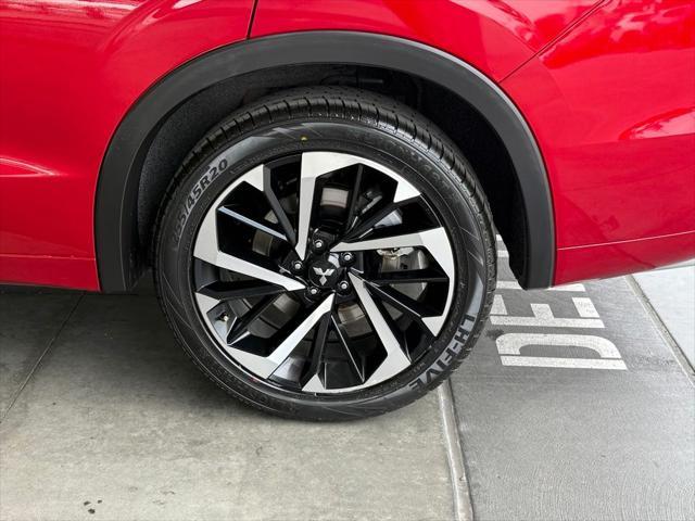used 2023 Mitsubishi Outlander car, priced at $25,078