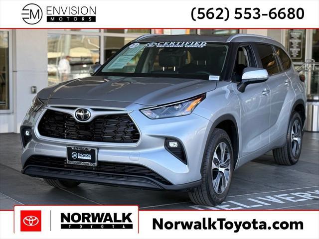 used 2024 Toyota Highlander car, priced at $43,757