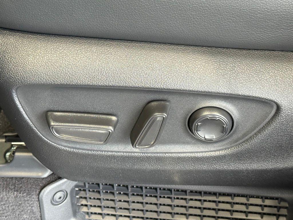 new 2025 Toyota Sienna car, priced at $60,634