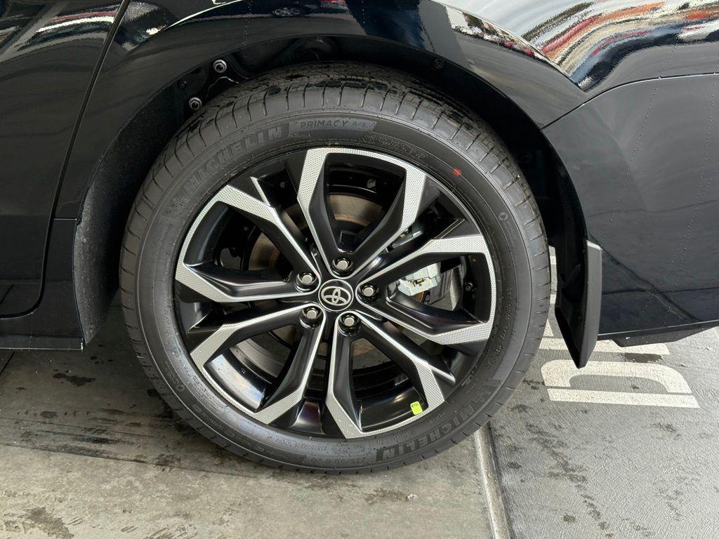 new 2025 Toyota Sienna car, priced at $60,634