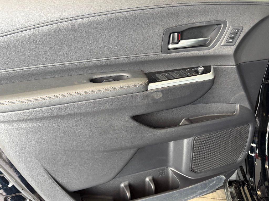 new 2025 Toyota Sienna car, priced at $60,634