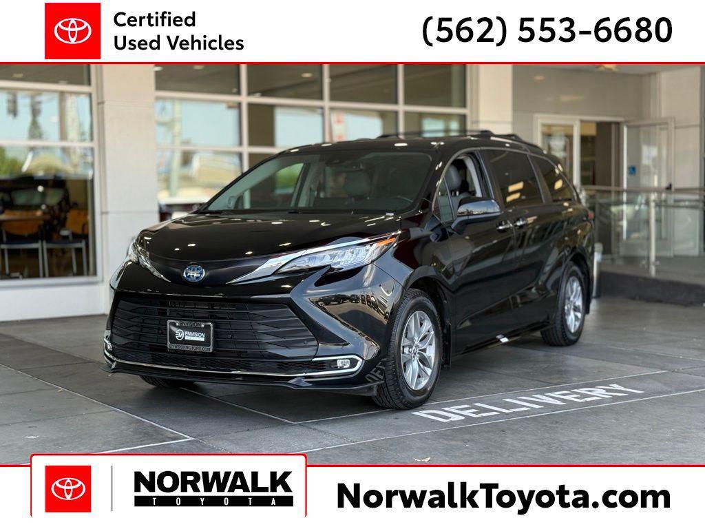 used 2022 Toyota Sienna car, priced at $42,588