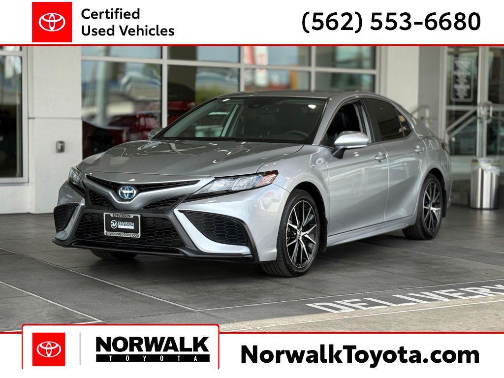 used 2024 Toyota Camry Hybrid car, priced at $31,188