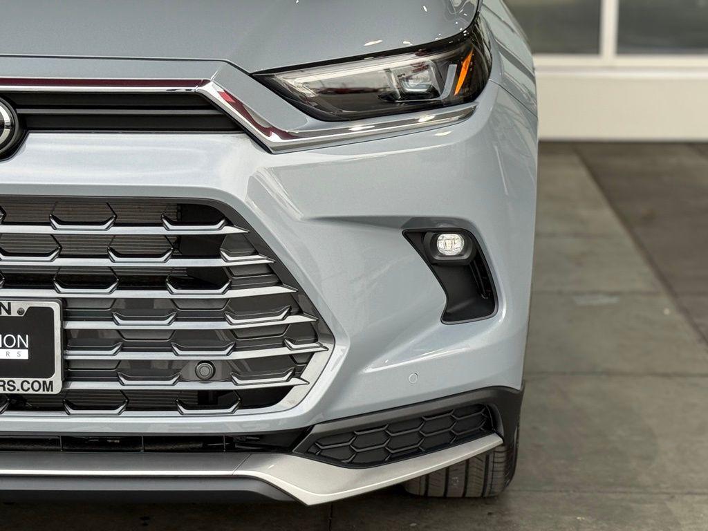 new 2026 Toyota Grand Highlander Hybrid car, priced at $63,743