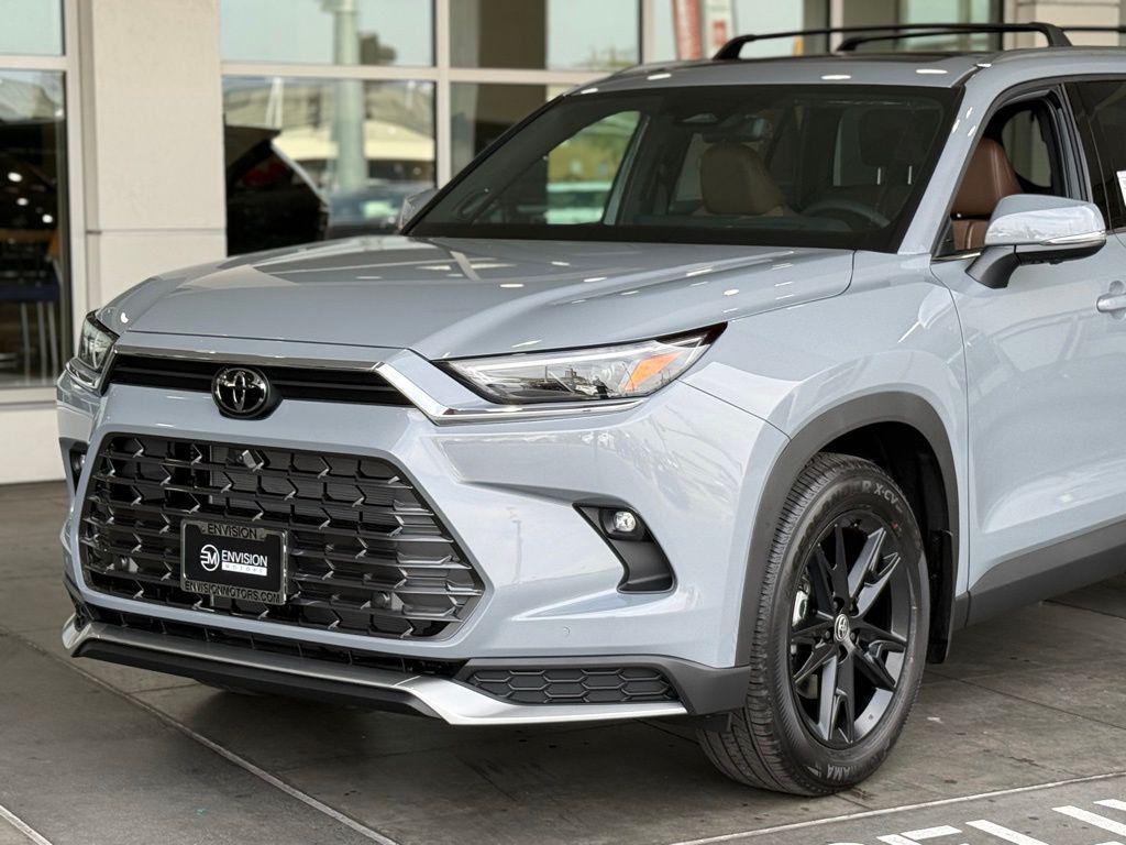 new 2026 Toyota Grand Highlander Hybrid car, priced at $63,743