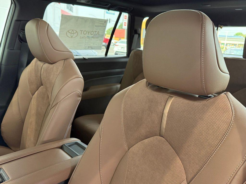 new 2026 Toyota Grand Highlander Hybrid car, priced at $63,743