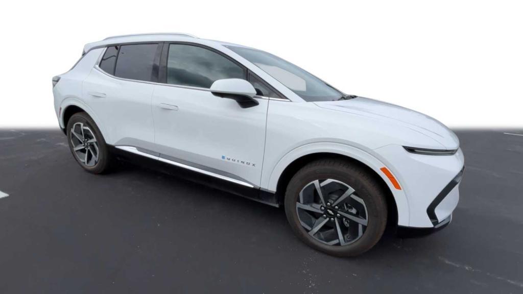 new 2024 Chevrolet Equinox EV car, priced at $41,295