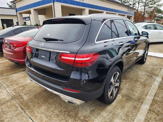 used 2019 Mercedes-Benz GLC 300 car, priced at $28,991