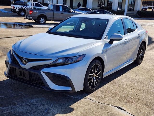 used 2022 Toyota Camry car, priced at $21,043