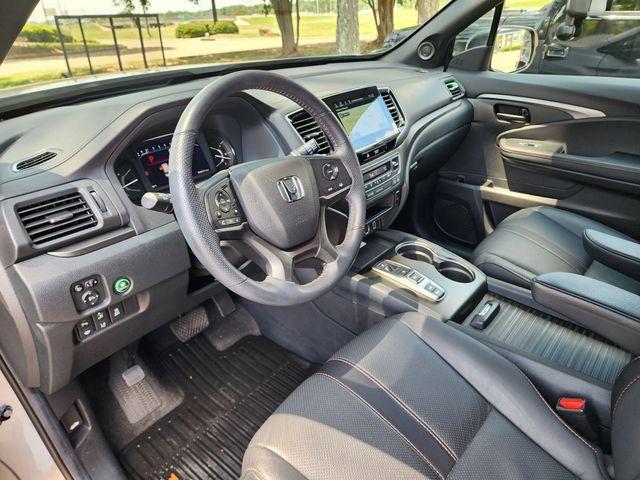 used 2022 Honda Passport car, priced at $33,179