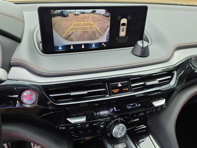 used 2023 Acura MDX car, priced at $41,554
