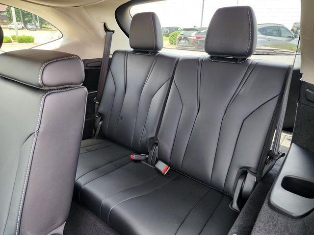 used 2023 Acura MDX car, priced at $46,056