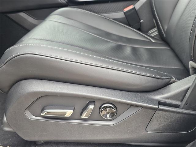 used 2025 Acura MDX car, priced at $58,601