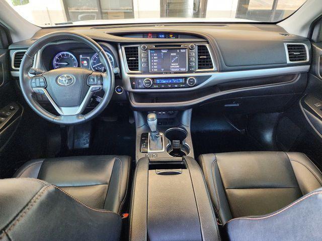 used 2019 Toyota Highlander car, priced at $20,764