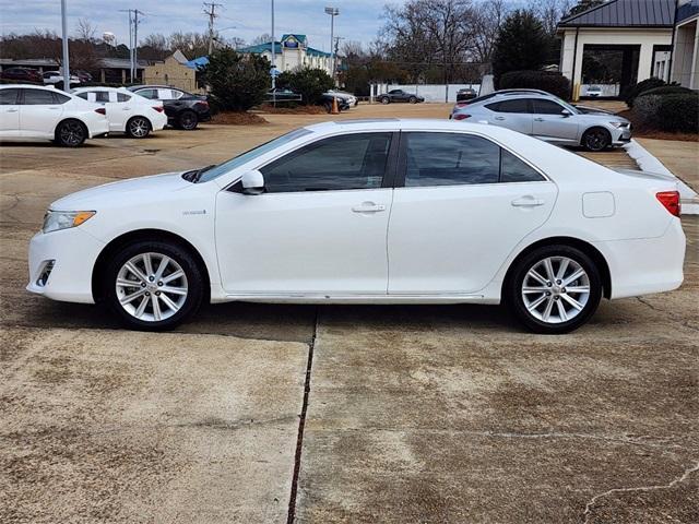 used 2012 Toyota Camry Hybrid car, priced at $10,987