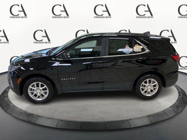 used 2022 Chevrolet Equinox car, priced at $25,000