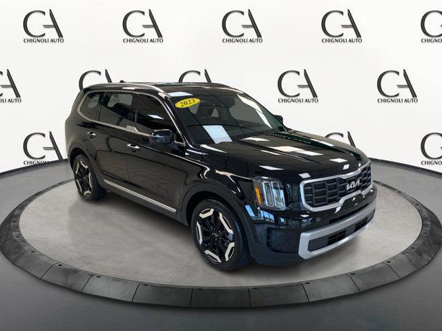 used 2023 Kia Telluride car, priced at $36,000