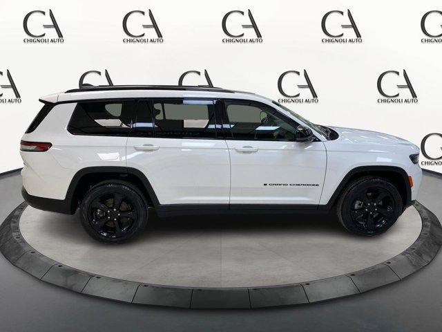 used 2022 Jeep Grand Cherokee L car, priced at $35,000