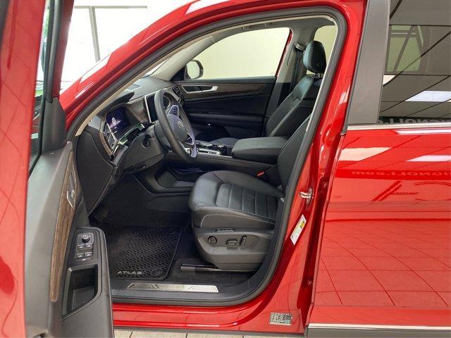 used 2024 Volkswagen Atlas car, priced at $41,500
