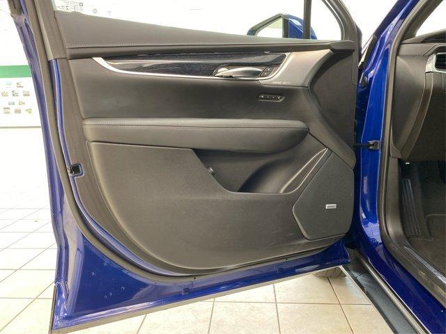 used 2023 Cadillac XT5 car, priced at $36,500