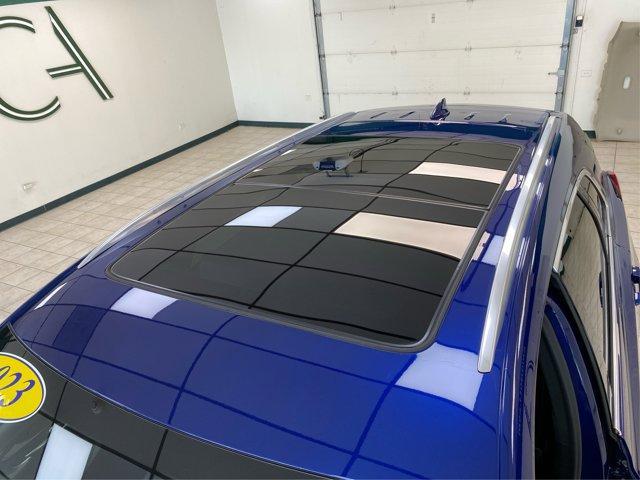 used 2023 Cadillac XT5 car, priced at $36,500