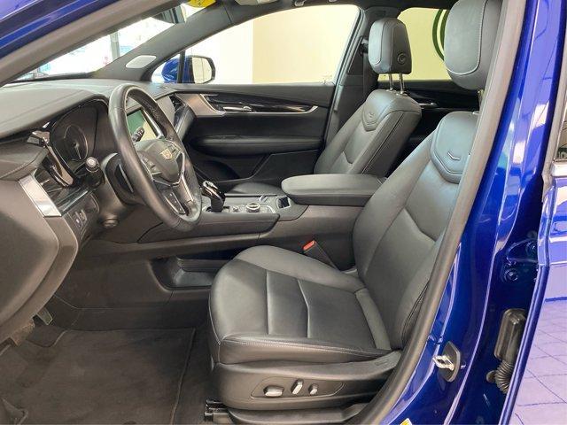 used 2023 Cadillac XT5 car, priced at $36,500