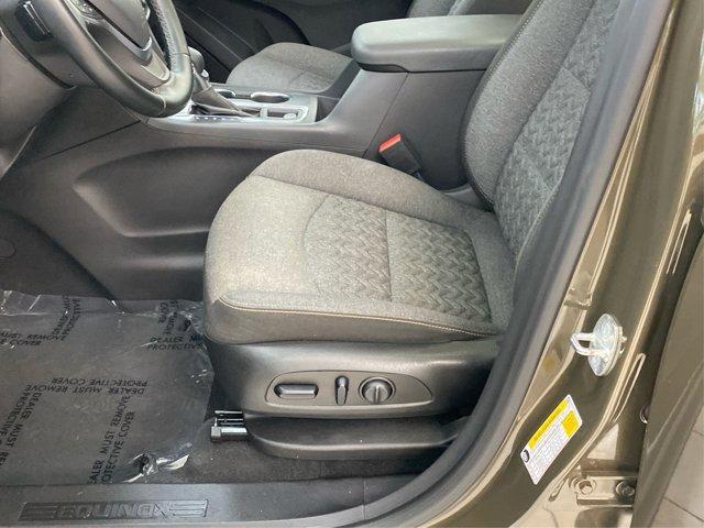 used 2023 Chevrolet Equinox car, priced at $25,000