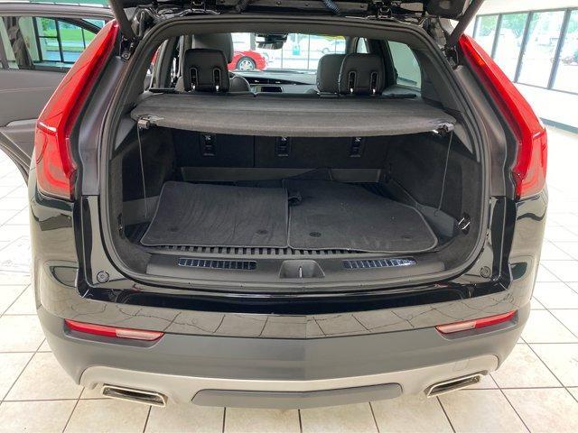 used 2022 Cadillac XT4 car, priced at $31,500
