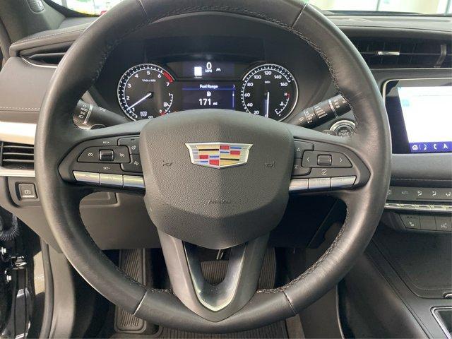 used 2022 Cadillac XT4 car, priced at $31,500