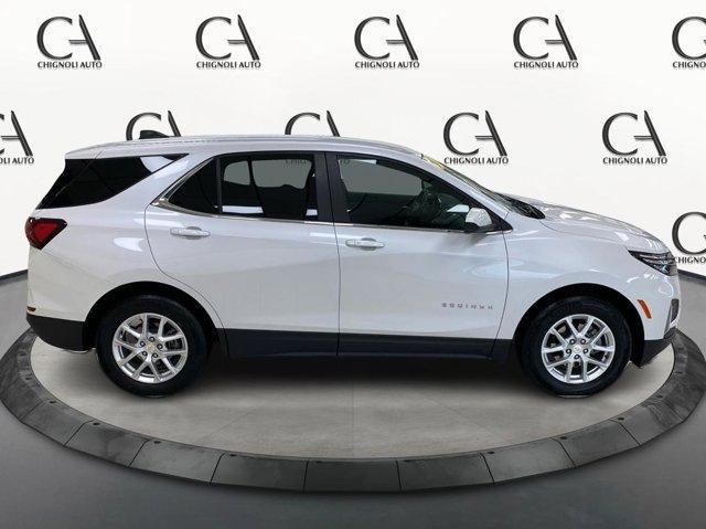 used 2022 Chevrolet Equinox car, priced at $24,000