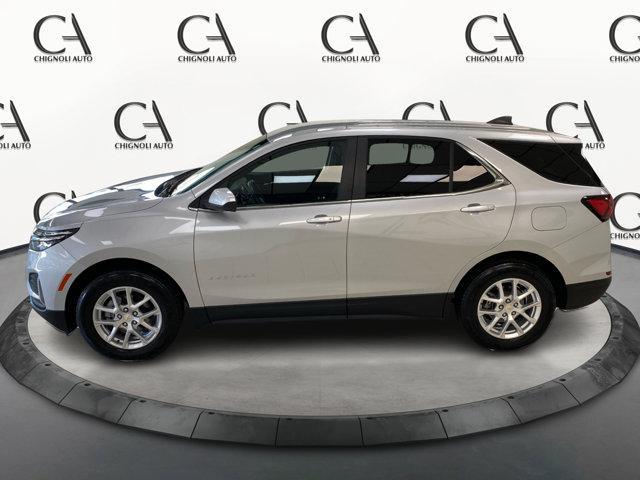 used 2022 Chevrolet Equinox car, priced at $25,000
