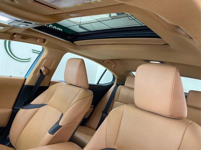 used 2022 Lexus ES 250 car, priced at $35,000