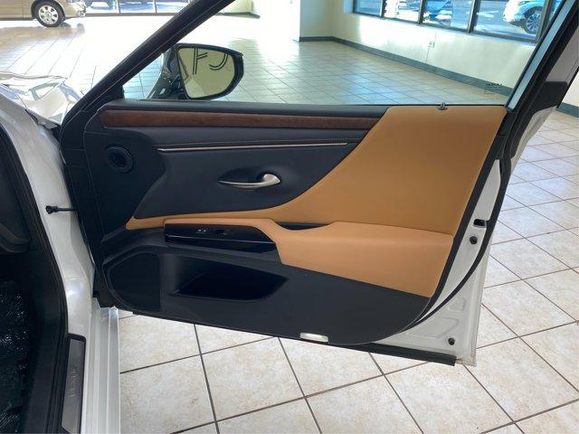 used 2022 Lexus ES 250 car, priced at $35,000