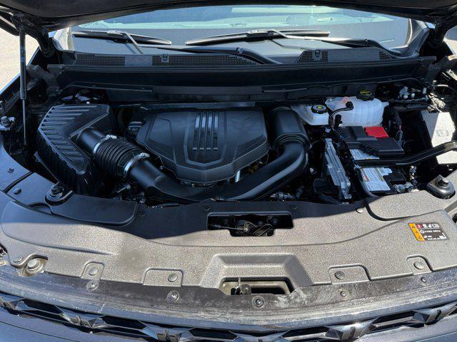 used 2024 Chevrolet Traverse car, priced at $53,899