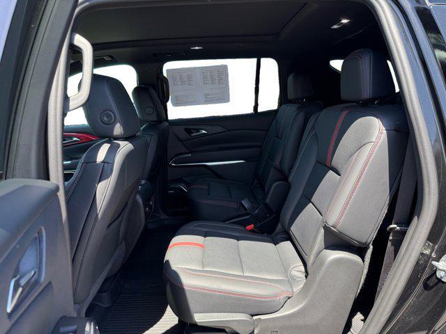 used 2024 Chevrolet Traverse car, priced at $53,899