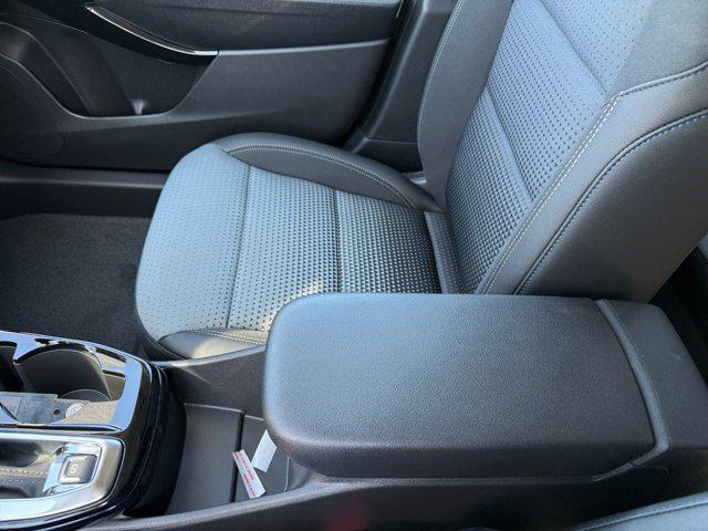 new 2025 Chevrolet Trax car, priced at $24,985