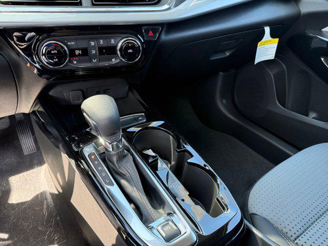new 2025 Chevrolet Trax car, priced at $24,985