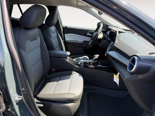 new 2025 Chevrolet Trax car, priced at $24,985