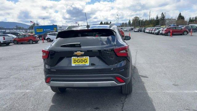 new 2024 Chevrolet Trax car